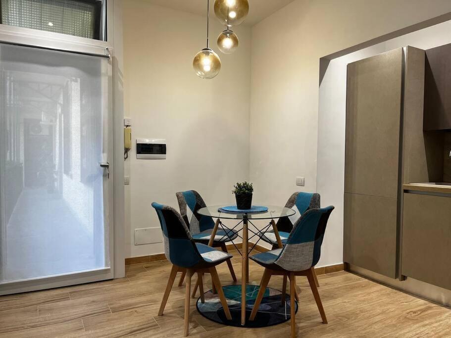 Bayres Blue Apartment Milan Exterior photo